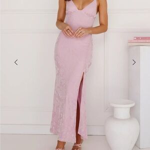Elegant Pink Maxi Dress